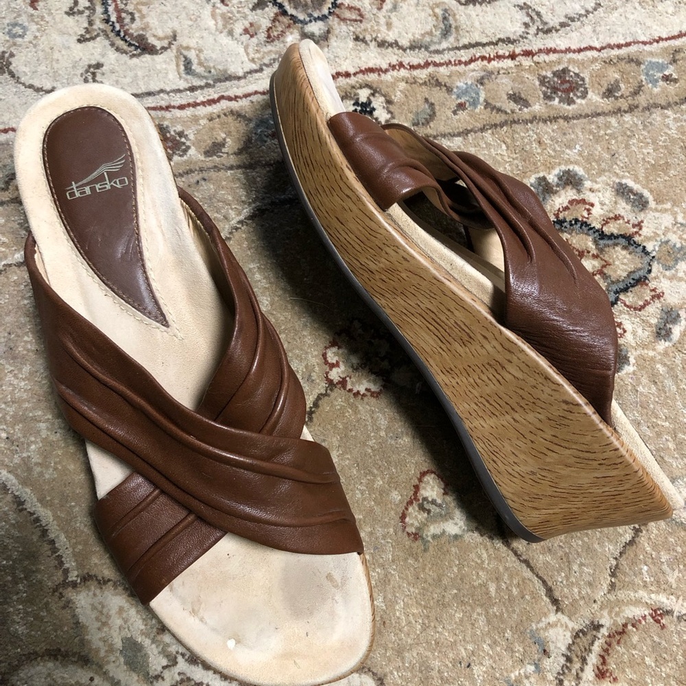 38 Dansko Leather Sandals Wedges Brown Comfort